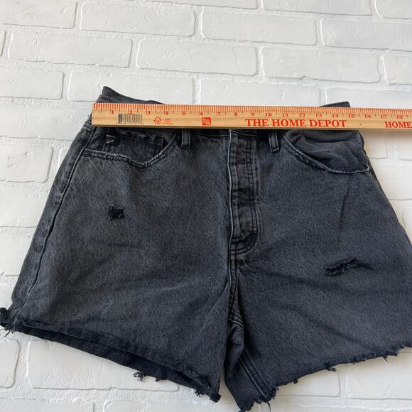 KanCan Women's Estilo Black Gray Wash Cut off Distressed Denim Jeans -sz 11/29 - Picture 5 of 6